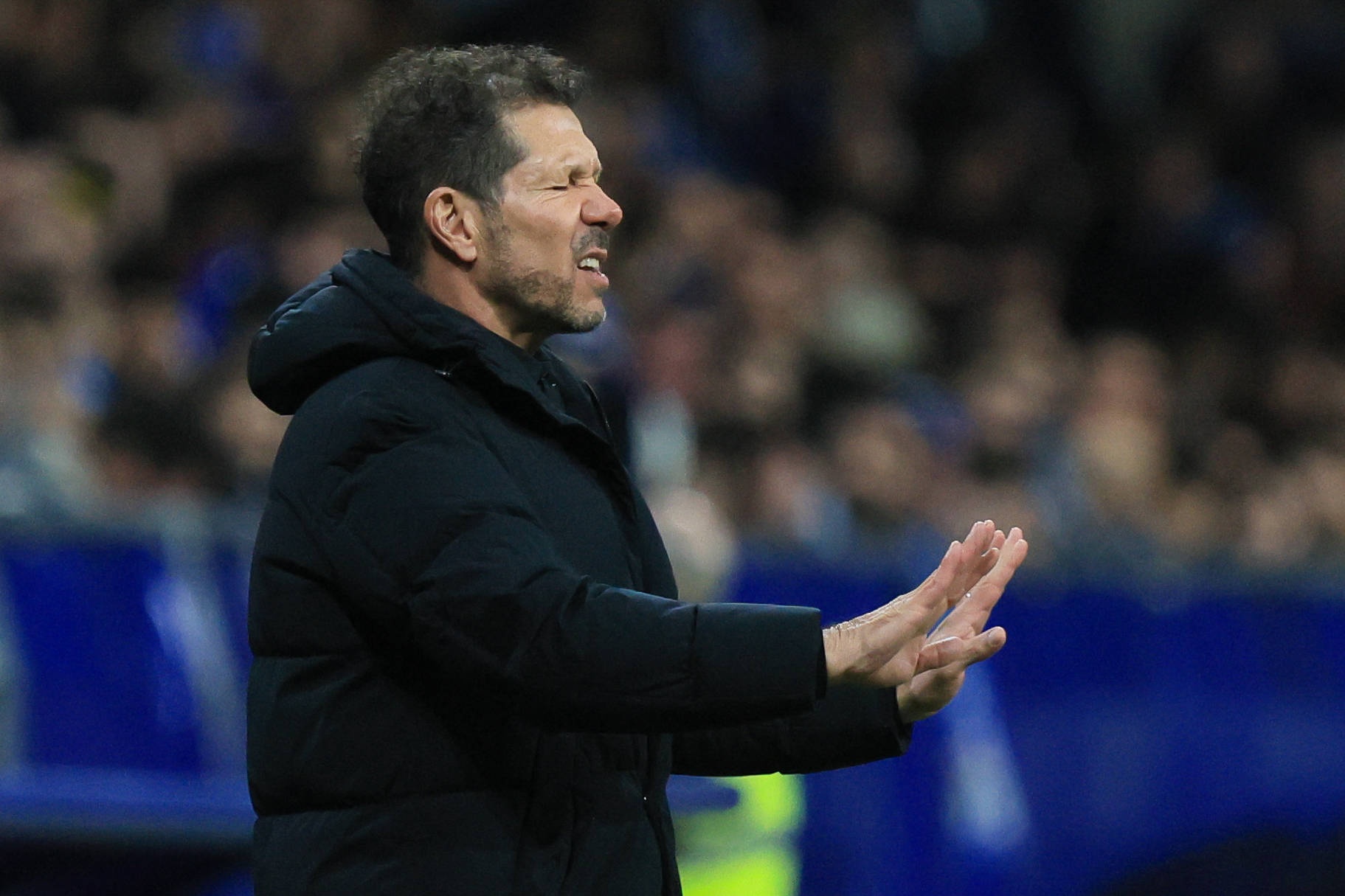 半岛体育-熬出头！西蒙尼执教马竞首次在诺坎普击败巴萨，此前7平11负